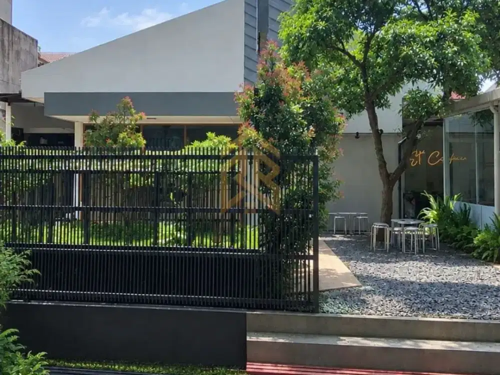 Rumah Strategis Pusat Kota Cocok Untuk Usaha di Sayap Riau Bandung