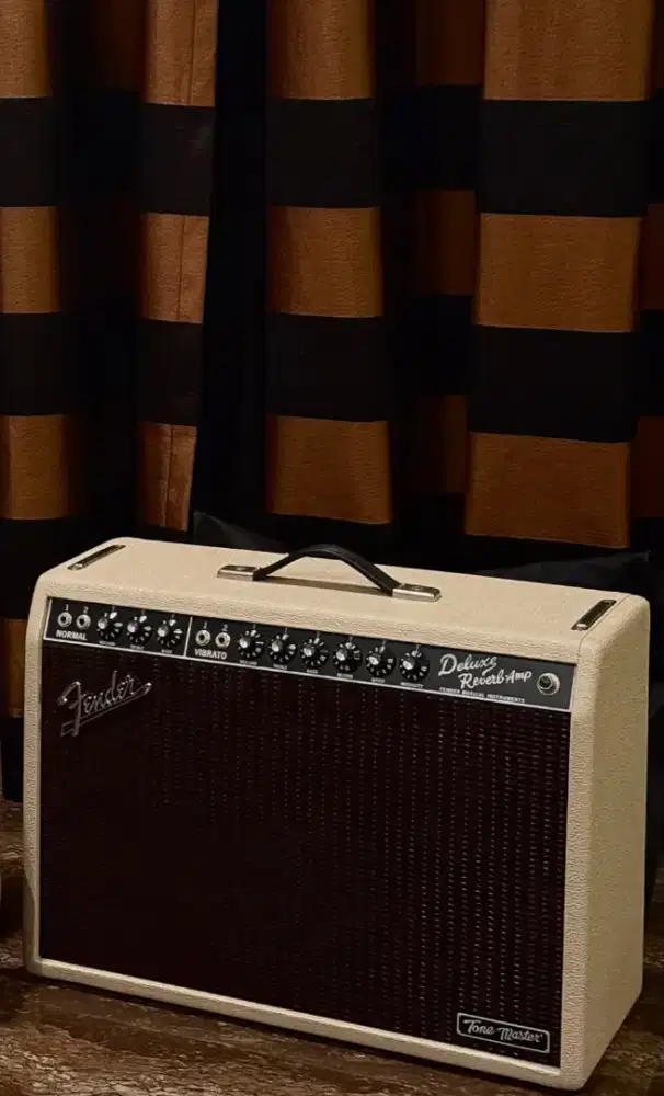 FENDER TONE MASTER DELUXE REVERB