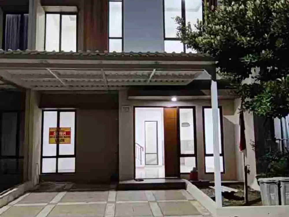 Rumah 4 Kamar Tidur 5 Unit AC