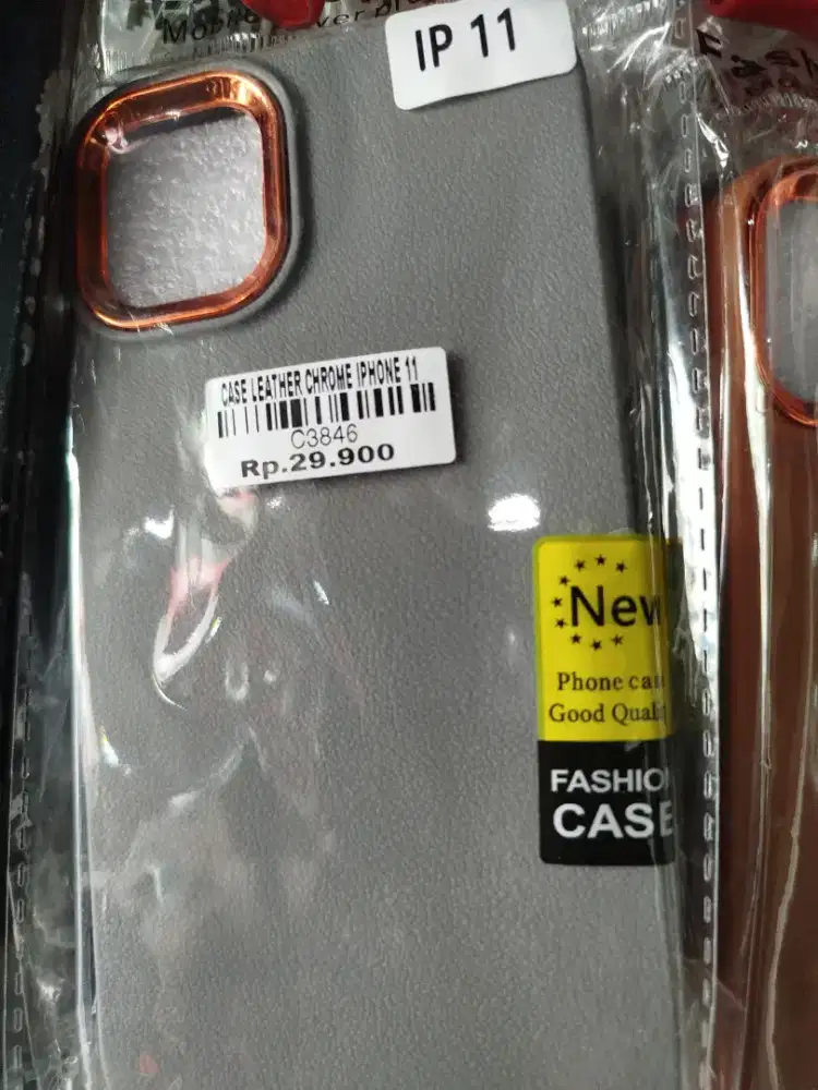 CASE LEATHER CHROME IPHONE 11