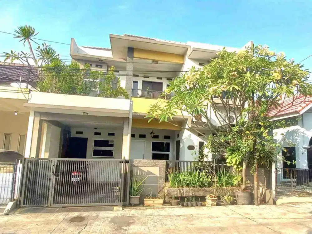 Rumah 2 Lantai Semi furnished Bebas Banjir di pulo sirih Grand Galaxy City galaxy Bekasi selatan