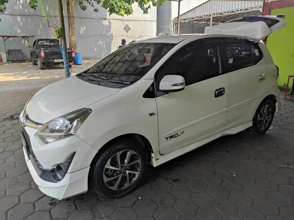 DIJUAL CEPAT! TOYOTA AGYA TRD AUTOMATIC 2019