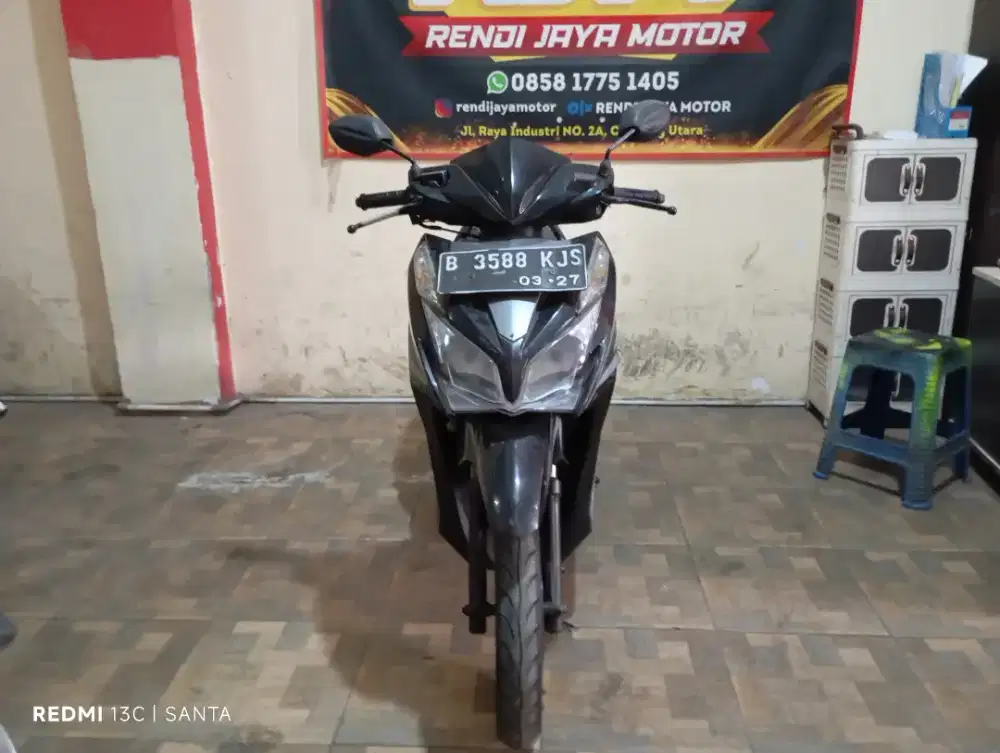 [PROMO] Honda Vario 125 KZR Tahun 2013 Surat komplit