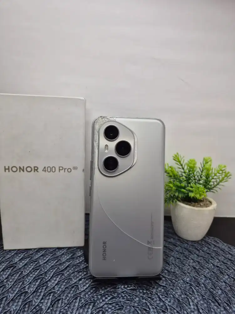 Honor 400 Pro 5G 12/512gb Fullset Ori Beacukai (Backdor Retak)