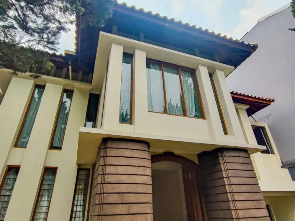 Dijual Rumah Setraduta Hegarmanah Bandung