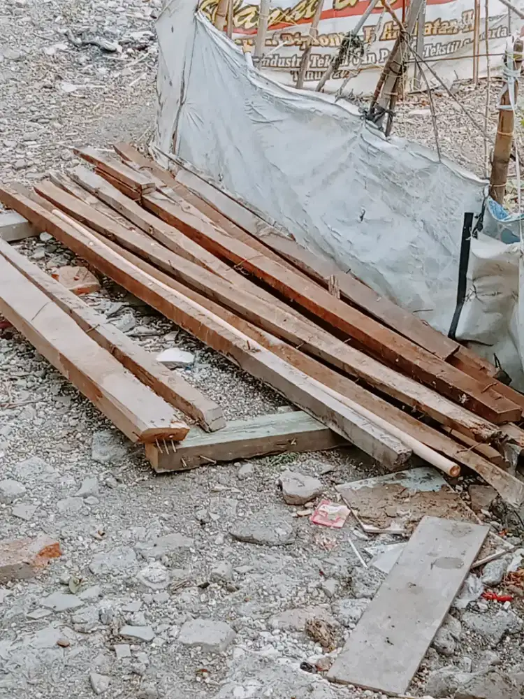 Dijual kayu usuk bekas,,kayu jati asli