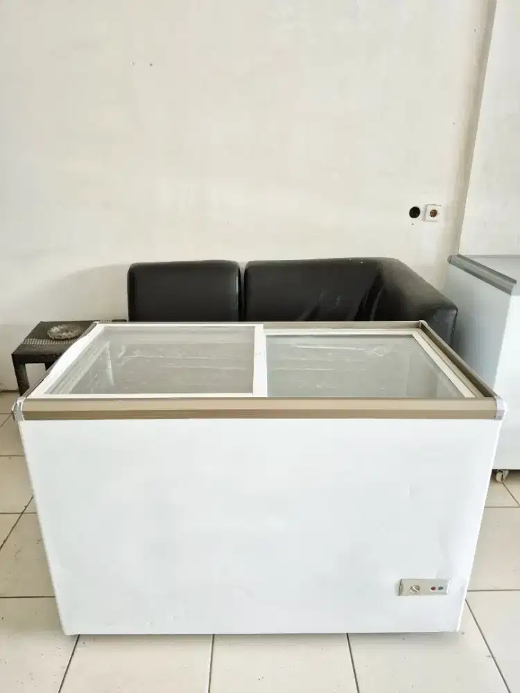FREEZER RSA 300L ORI SIAP PAKAI