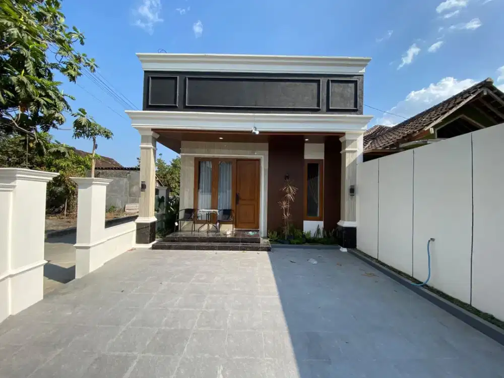 HUNIAN MODERN TROPIS DI NGEMPLAK SLEMAN – BONUS FURNITURE, SIAP JADI RUMAH IMPIAN KELUARGA