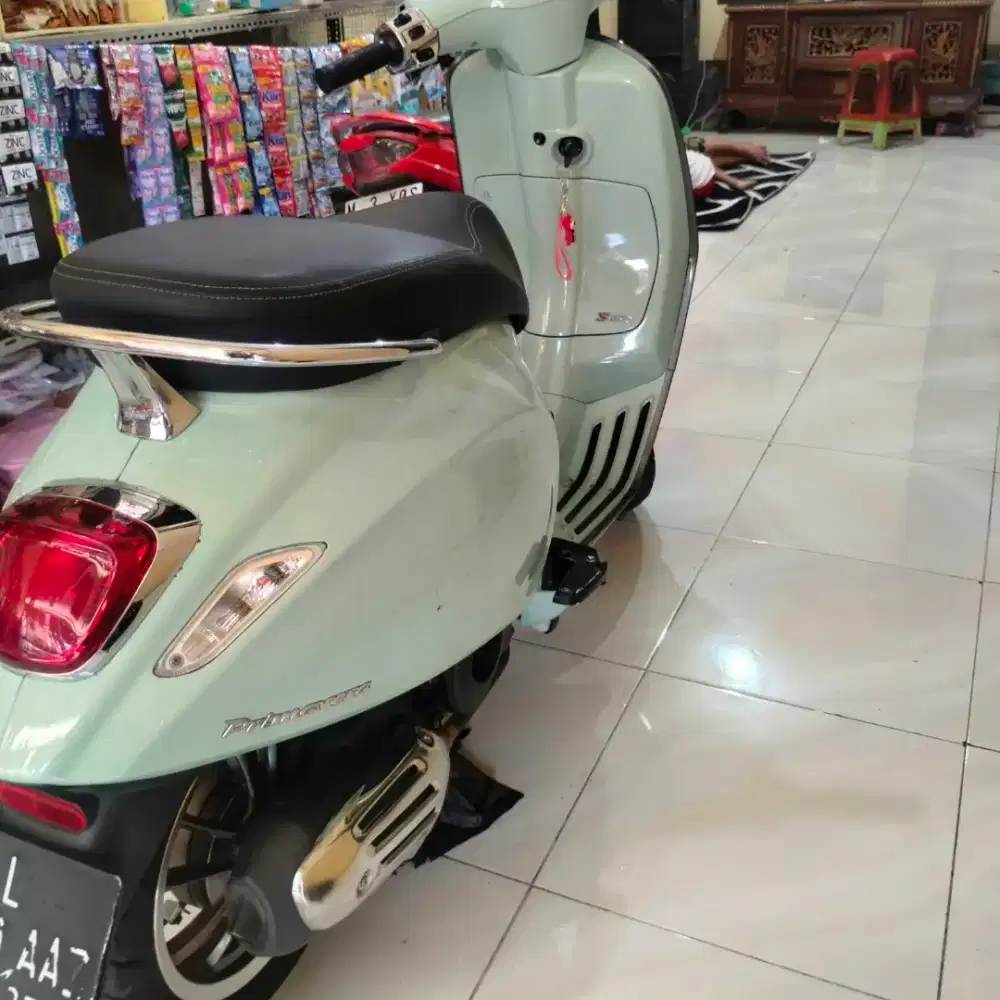 Vespa  primavera 2022 L surabaya