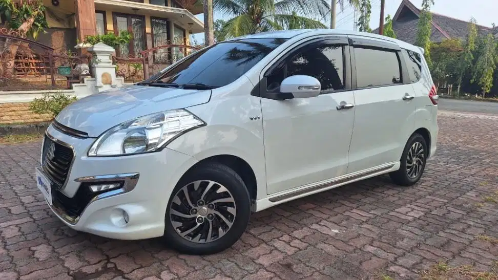 Suzuki Ertiga 1.4 Dreza Bensin-AT 2016 KTZP