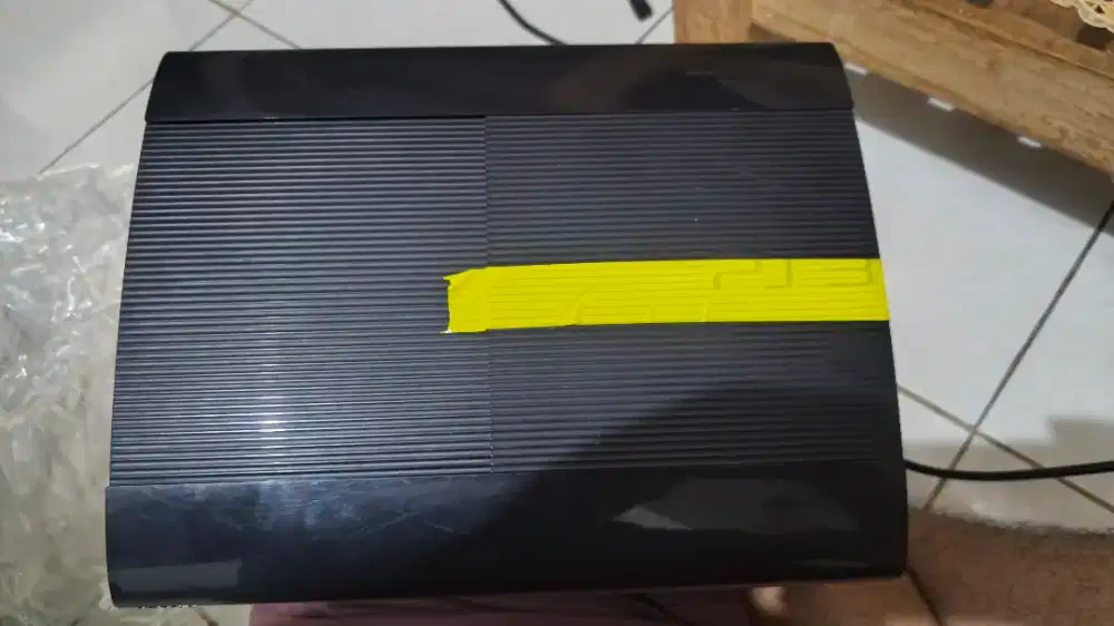 Playstation3 SuperSlim 500GB [2 Stik]