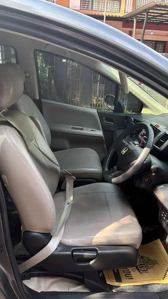 Honda Freed 2010 Bensin
