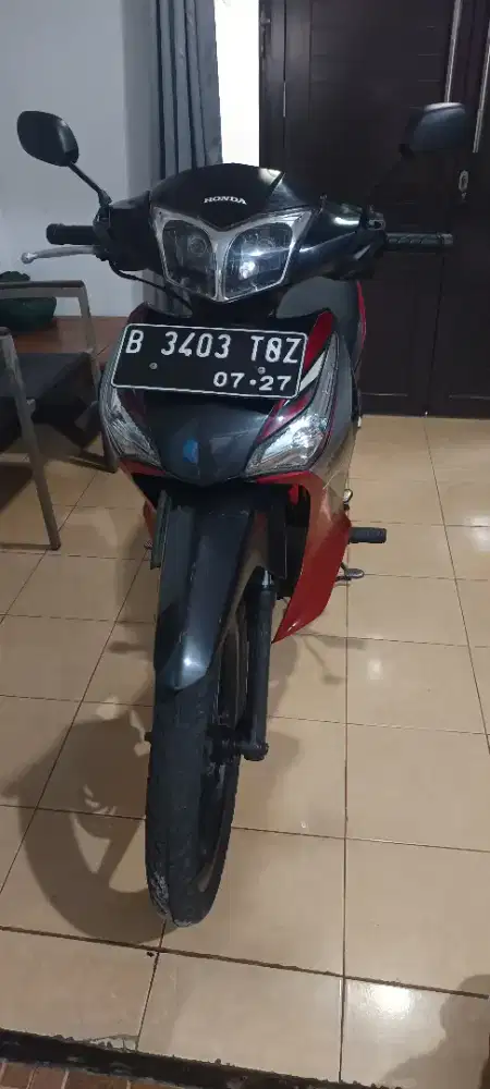 jual Supra x125 fi helm in 2012 Orian
