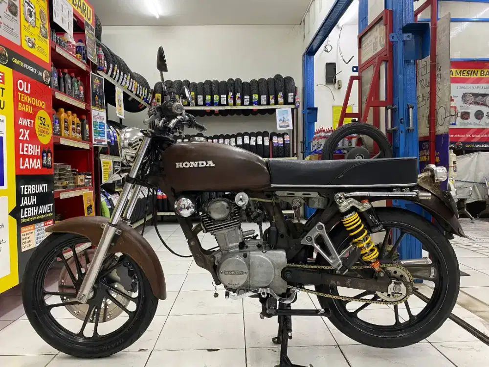 Di jual cepat motor CB