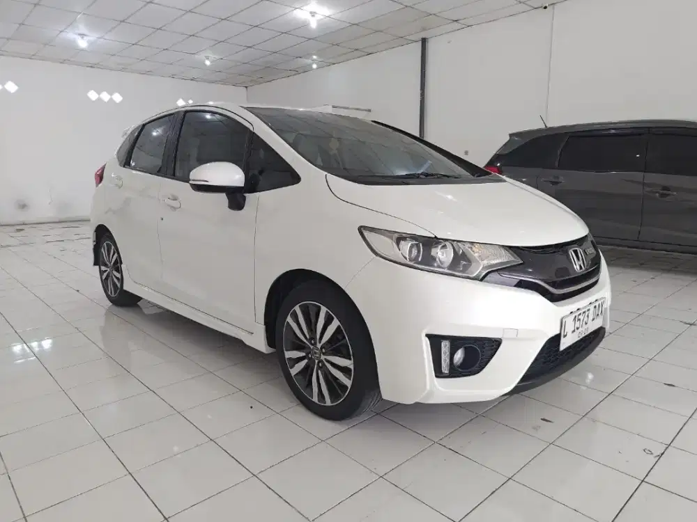 Honda Jazz RS GK5 AT 2014 Putih #otomotif #mobil #kreditmobil #murah