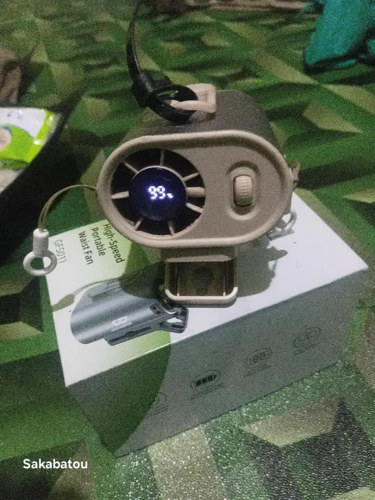 Kipas Pinggang. Kipas Portable