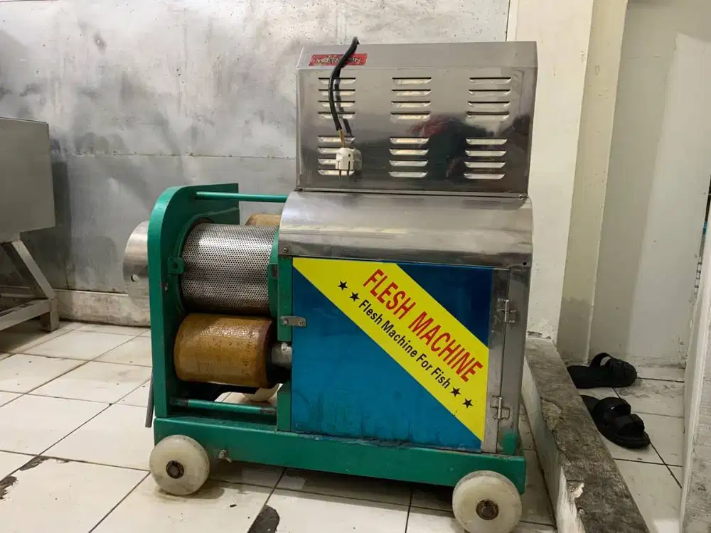 FISH MEAT & BONE SEPARATOR (Mesin Pemisah Tulang)