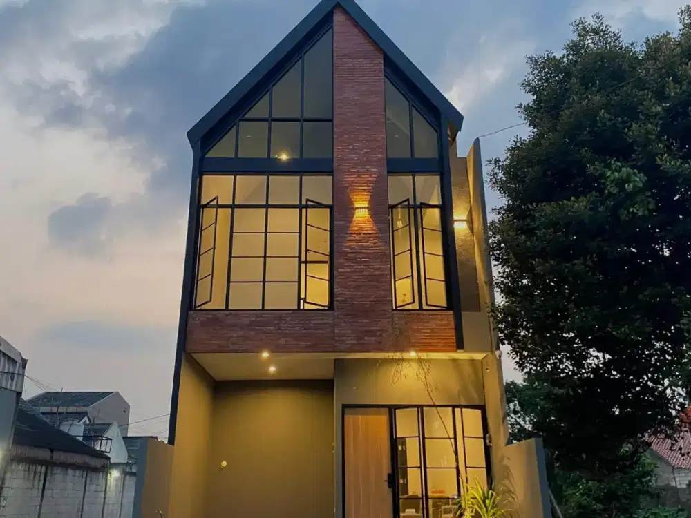 Dijual Rumah Ready 2 Lantai 4 Kamar Dekat Stasiun UI Depok Nego