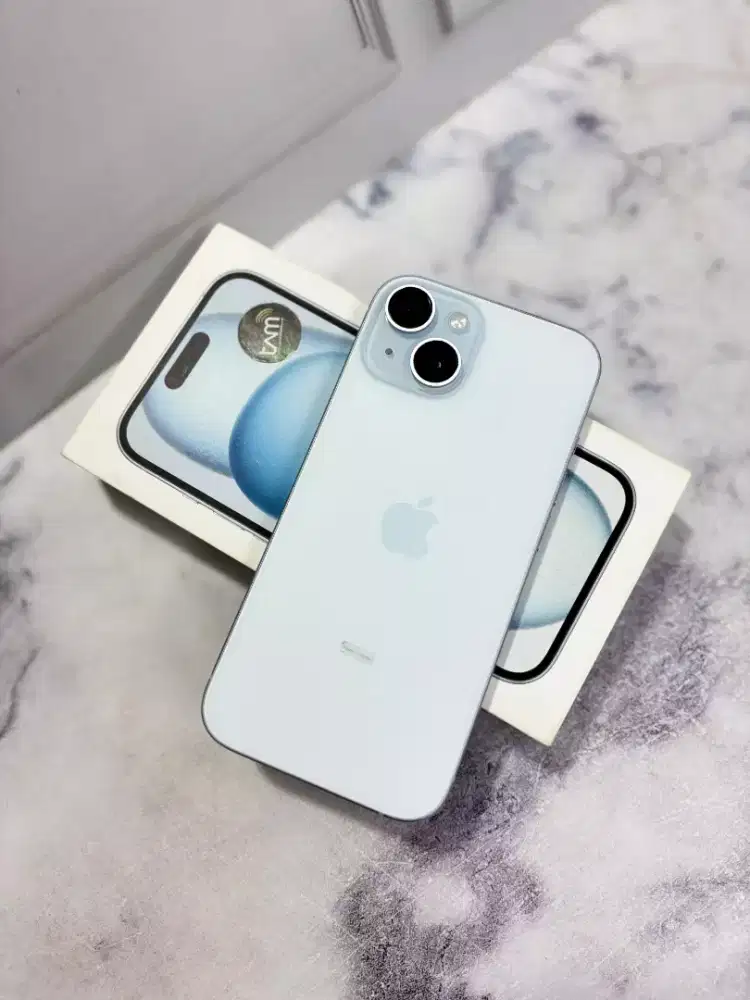 iphone 15 128GB blue ibox lengkap masih garansi