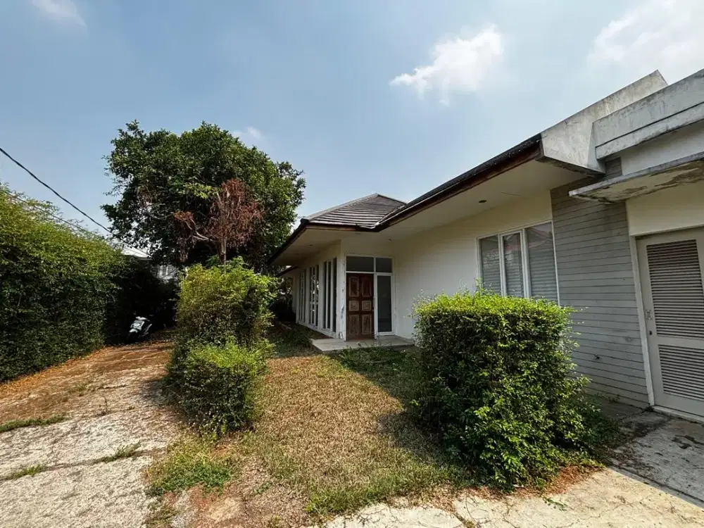Dijual rumah di Lebak Bulus