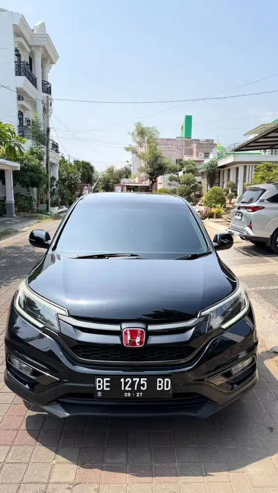 DIJUAL HONDA CR-V 2.4 PRESTIGE 2015 — SUV PREMIUM, TIPE TERTINGGI!