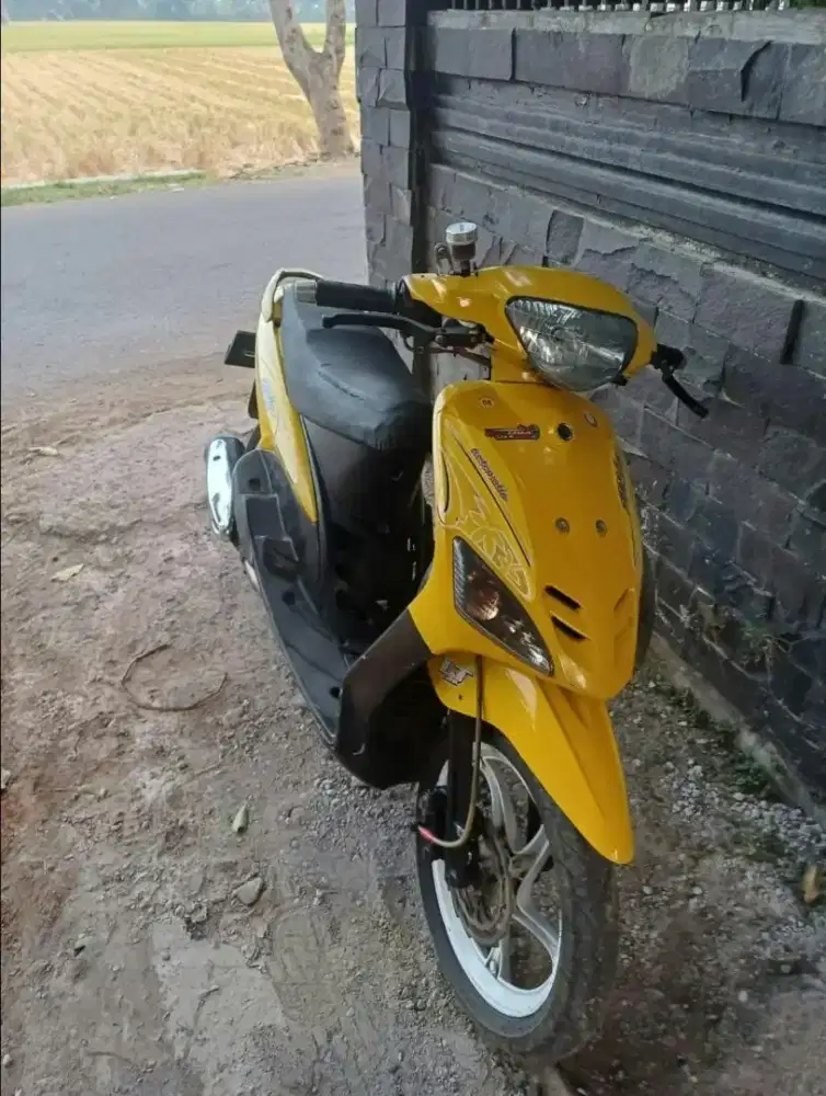 Motor yamaha mio