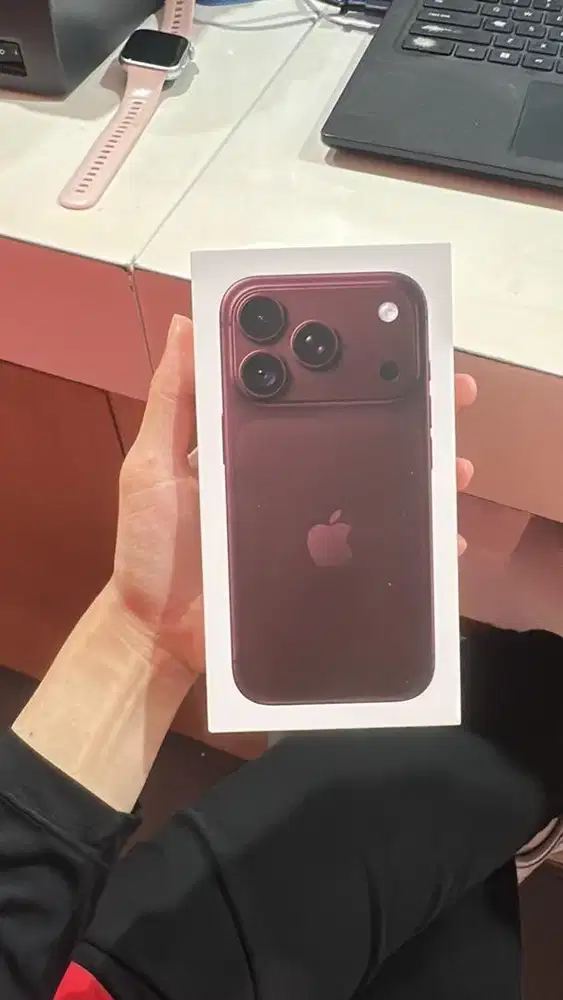 new launcing masih ada stok terbatas iphone 18 pro dan promax
