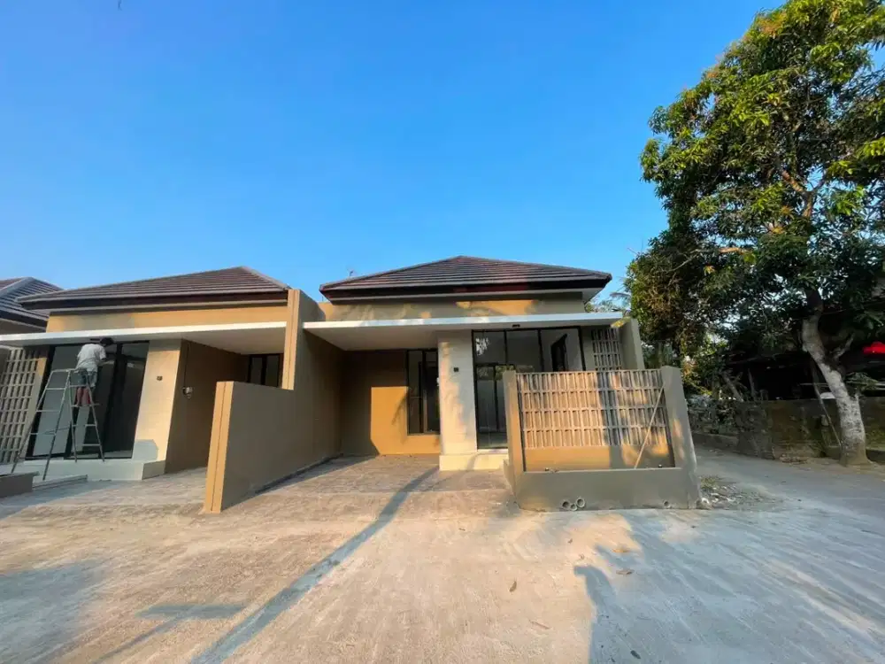 HUNIAN LIMASAN MODERN DI GODEAN SLEMAN – DESAIN MEMANJANG, NYAMAN UNTUK KELUARGA! HARGA 550 JUTA NEGO