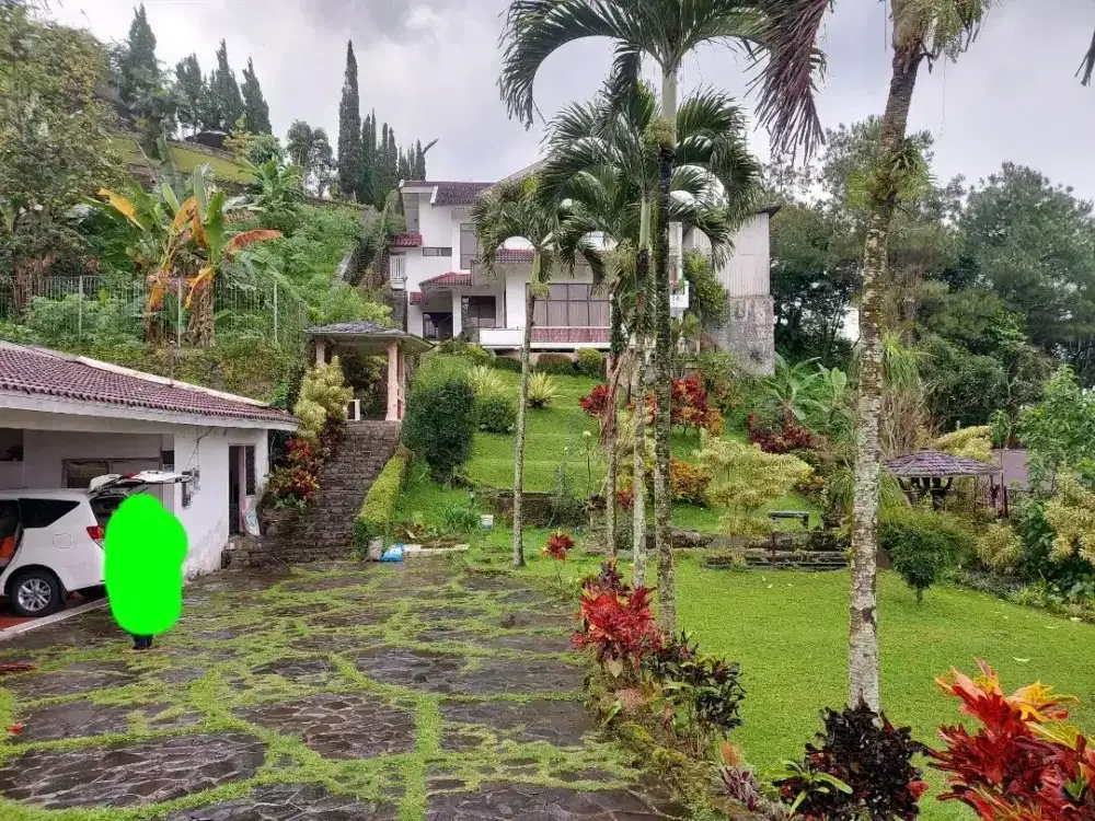 Dijual Villa Komplek Elit Sedap Malam Tretes Kondisi Terawat REV.A1280