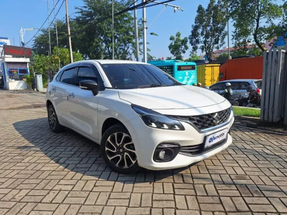 DP MURAH Suzuki Baleno 1.5 Bensin-MT 2022 Putih C9YUA