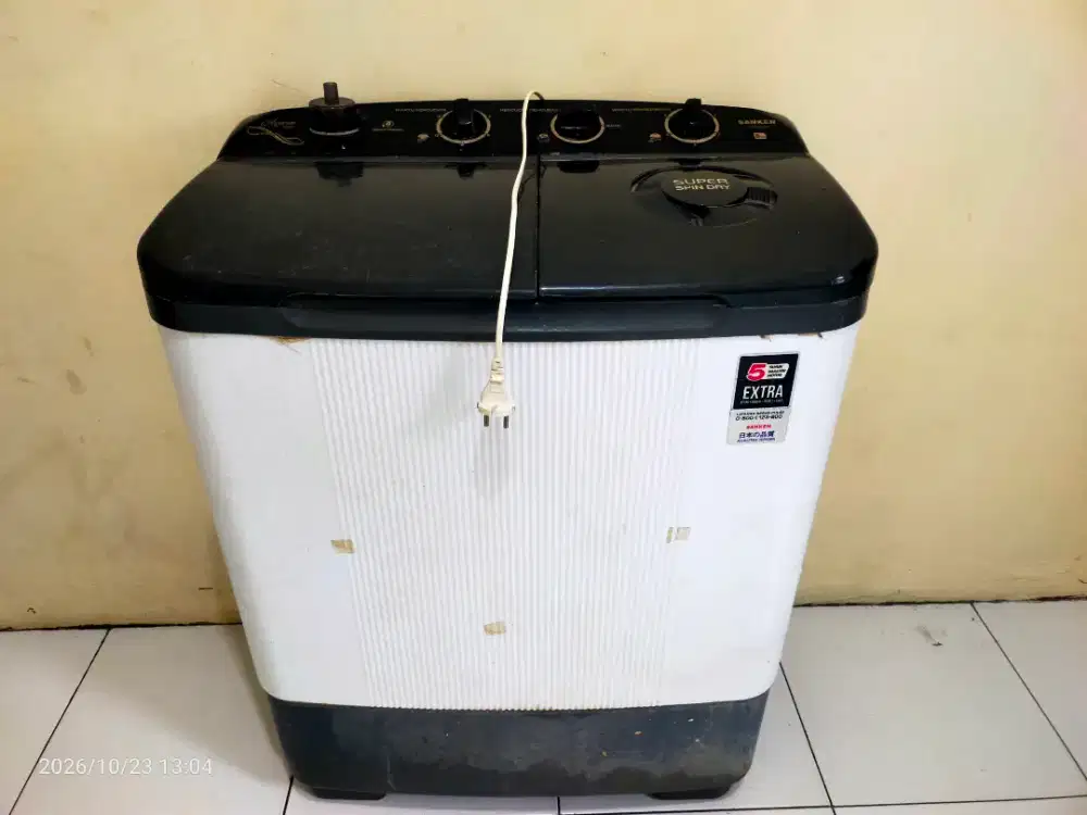 Mesin cuci merk sanken