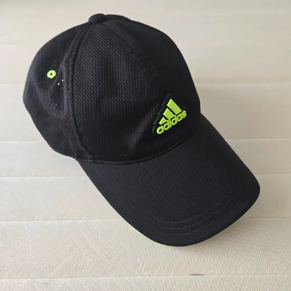 Topi running ADIDAS original