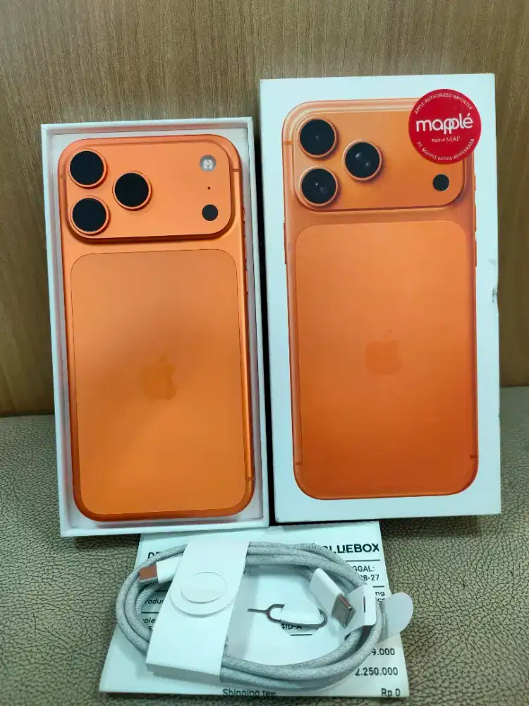 Iphone 17 pro max oranye ( 256GB )