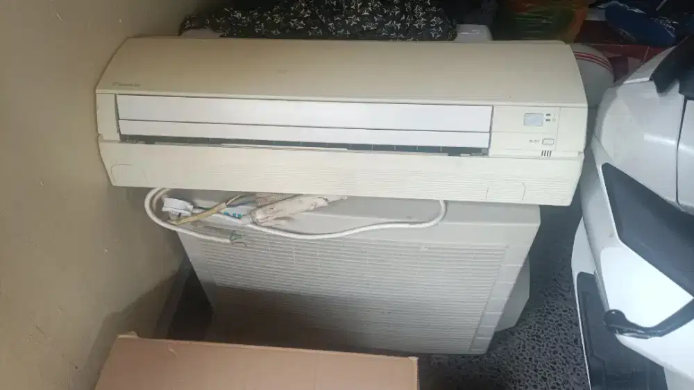 Dijual AC daikin 1 pk