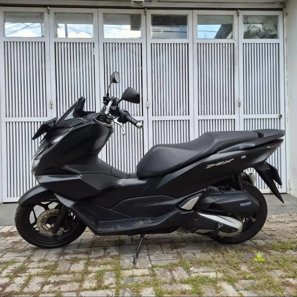 Honda PCX 160 tahun 2022 Low KM Tangan Pertama Pajak Panjang