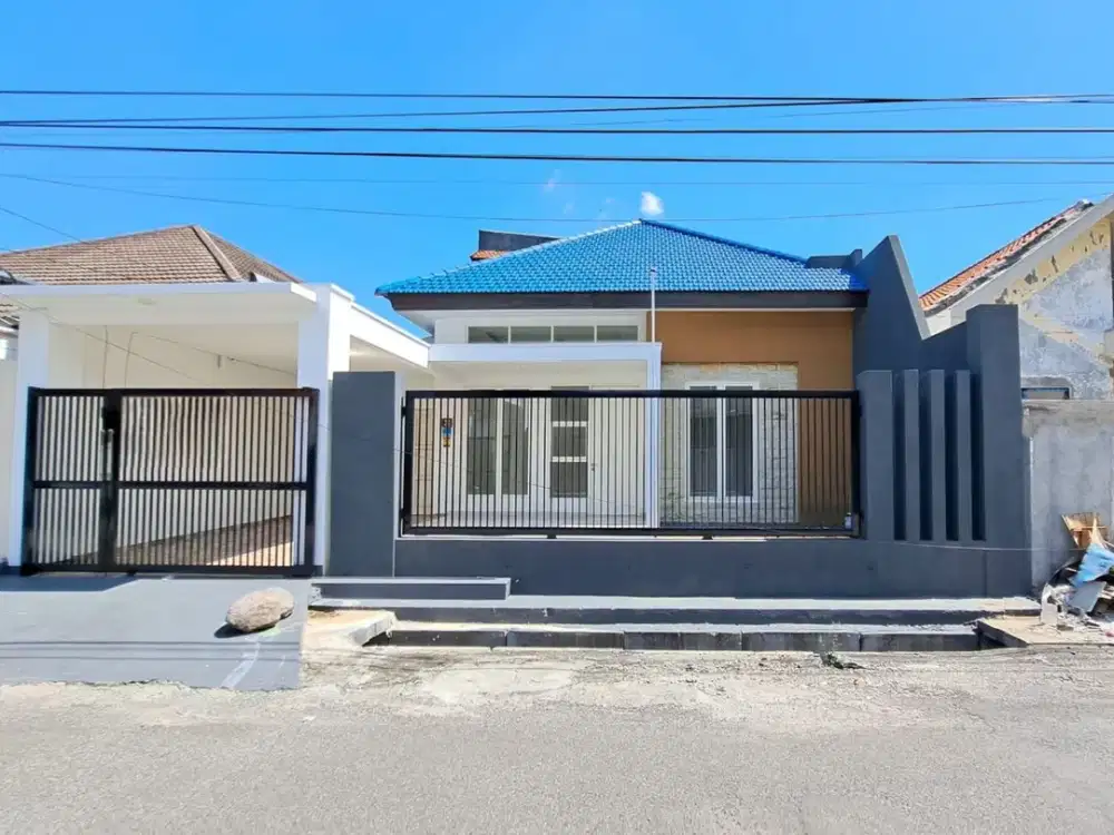 Dijual atau Disewakan Rumah 2,5 Lantai Siap Huni di Ngagel Jaya, Surabaya Pusat