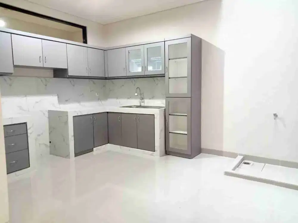 jual murah rumah 2 lantai full renovasi dekat sekolah di Jakarta garden city cakung Jakarta timur