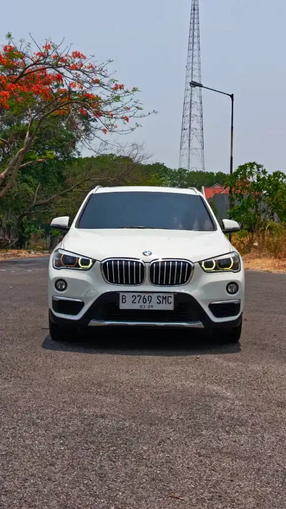 DP 20 JT New X1 1.8 X-line S Drive at 2018