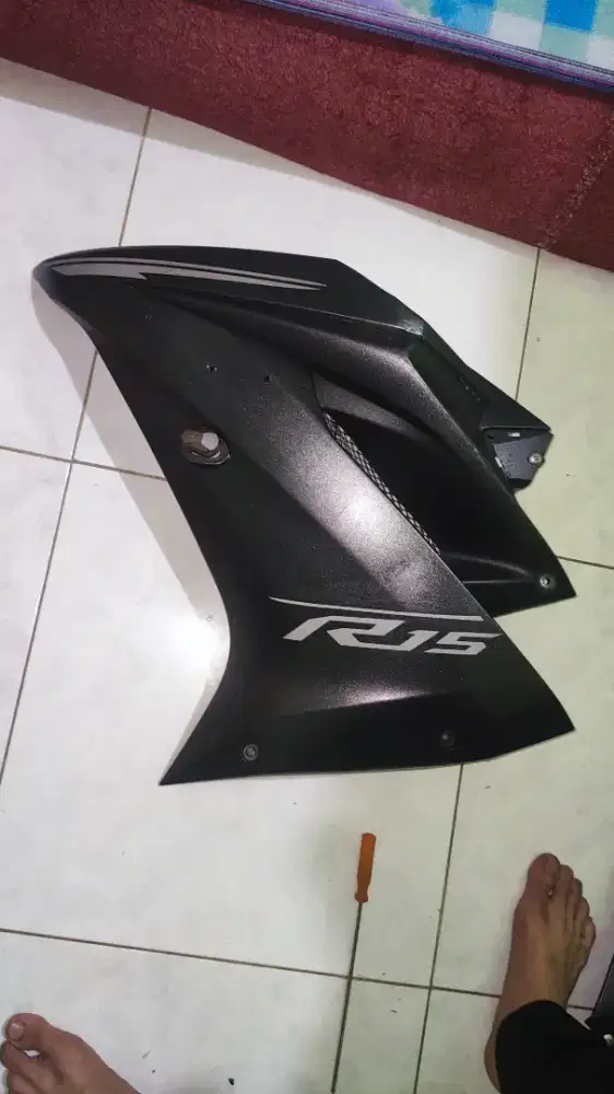 Body firing sayap R15 v3 kiri body kasar dan halus set