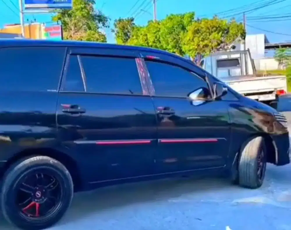 Innova barong 2015