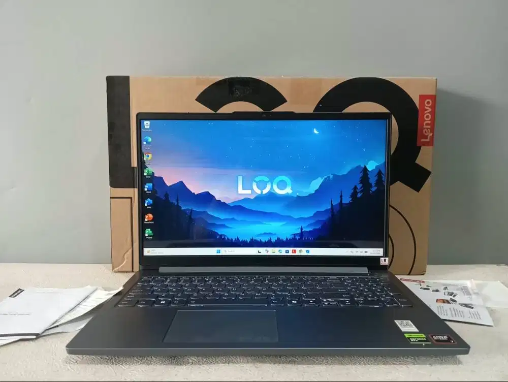 Lenovo LOQ Gaming Ryzen 7 RTX 3050 – Garansi 2028!