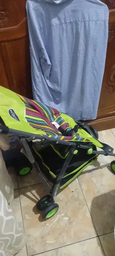 Stroller pliko bisa dilipat