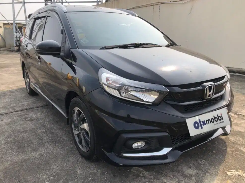 DP MURAH Honda Mobilio 1.5 RS Bensin-AT 2017 Hitam CSZVB