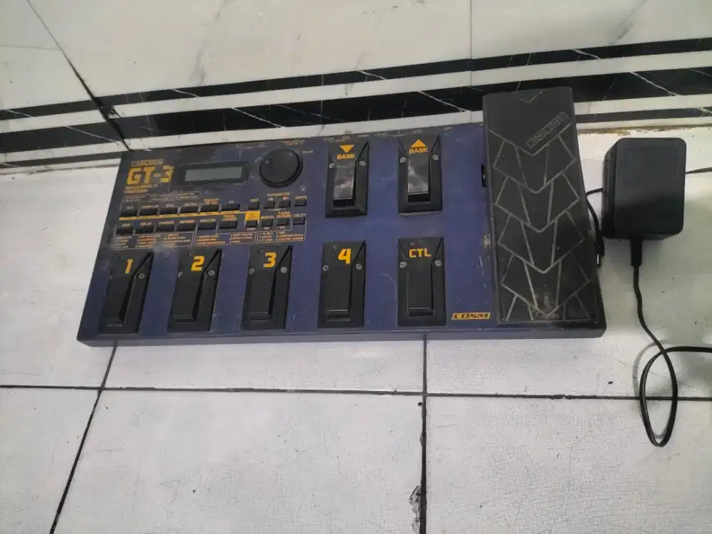 Efek Gitar Boss GT-3