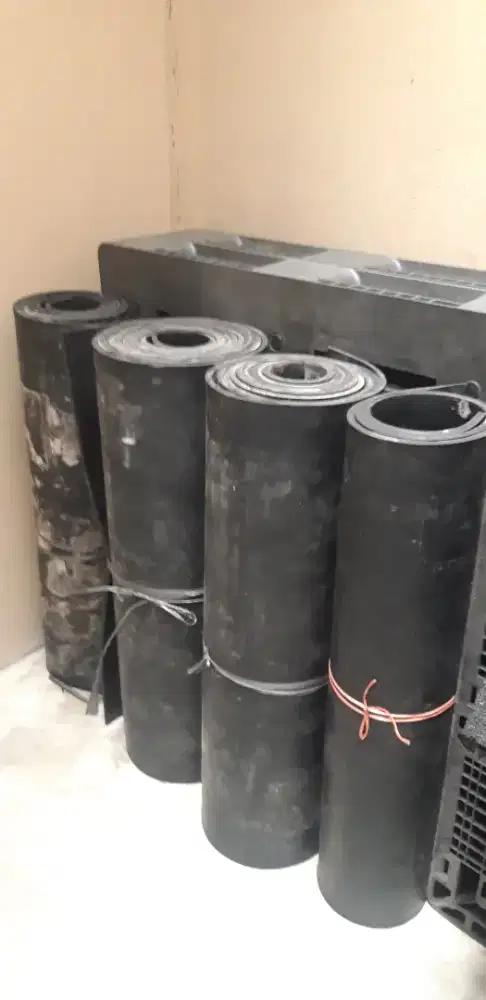 Karpet karet gym dan gudang