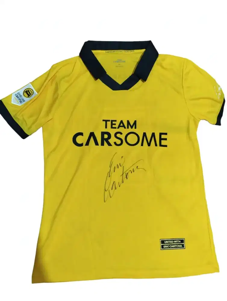 Jersey Double Signed Eric Cantona - Carsome Edition - Rare