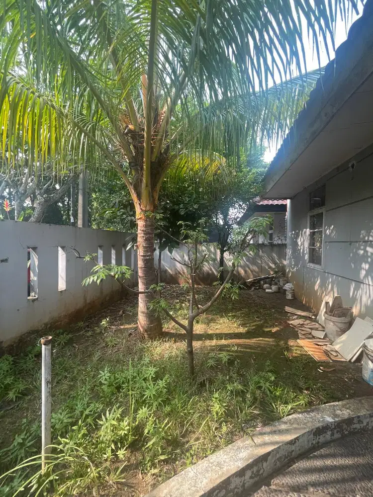 Jual Rumah komplek Tanahnya sangat luas BSD one gate bebas banjir
