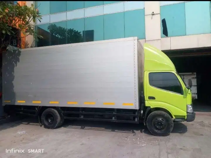 Hino Dutro130HDL
