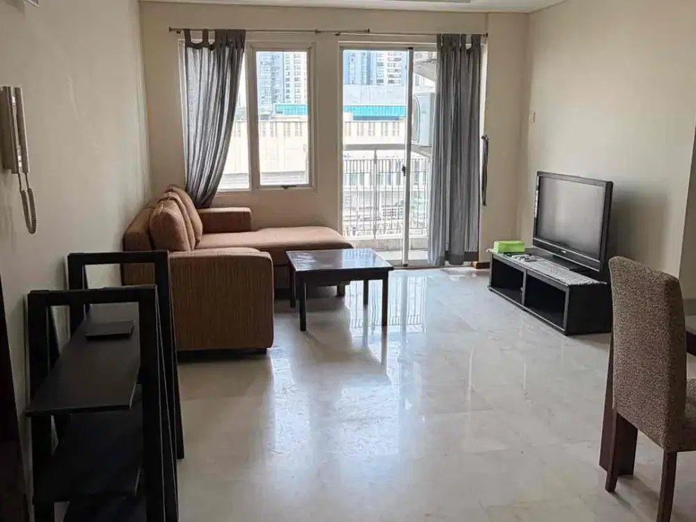 Disewakan apartemen royal mediterania garden residences tipe 2 Bedroom Furnished