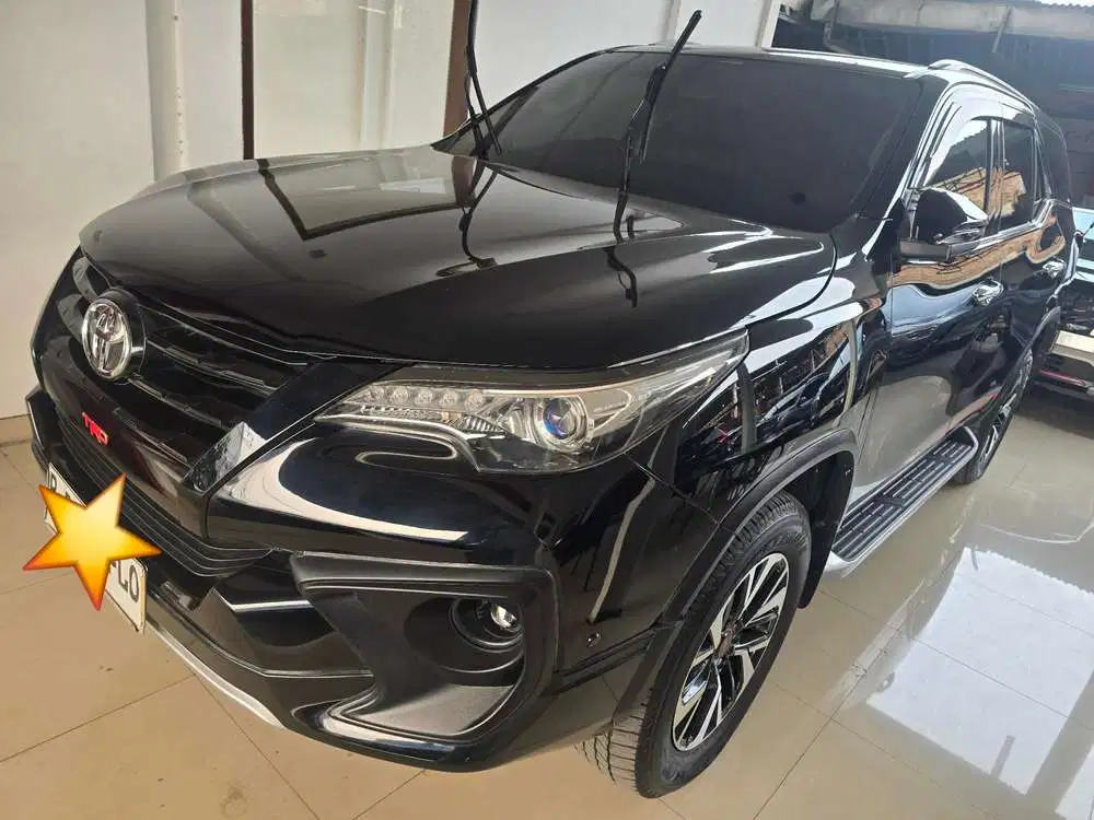 TOYOTA FORTUNER VRZ TRD AT TH 2019